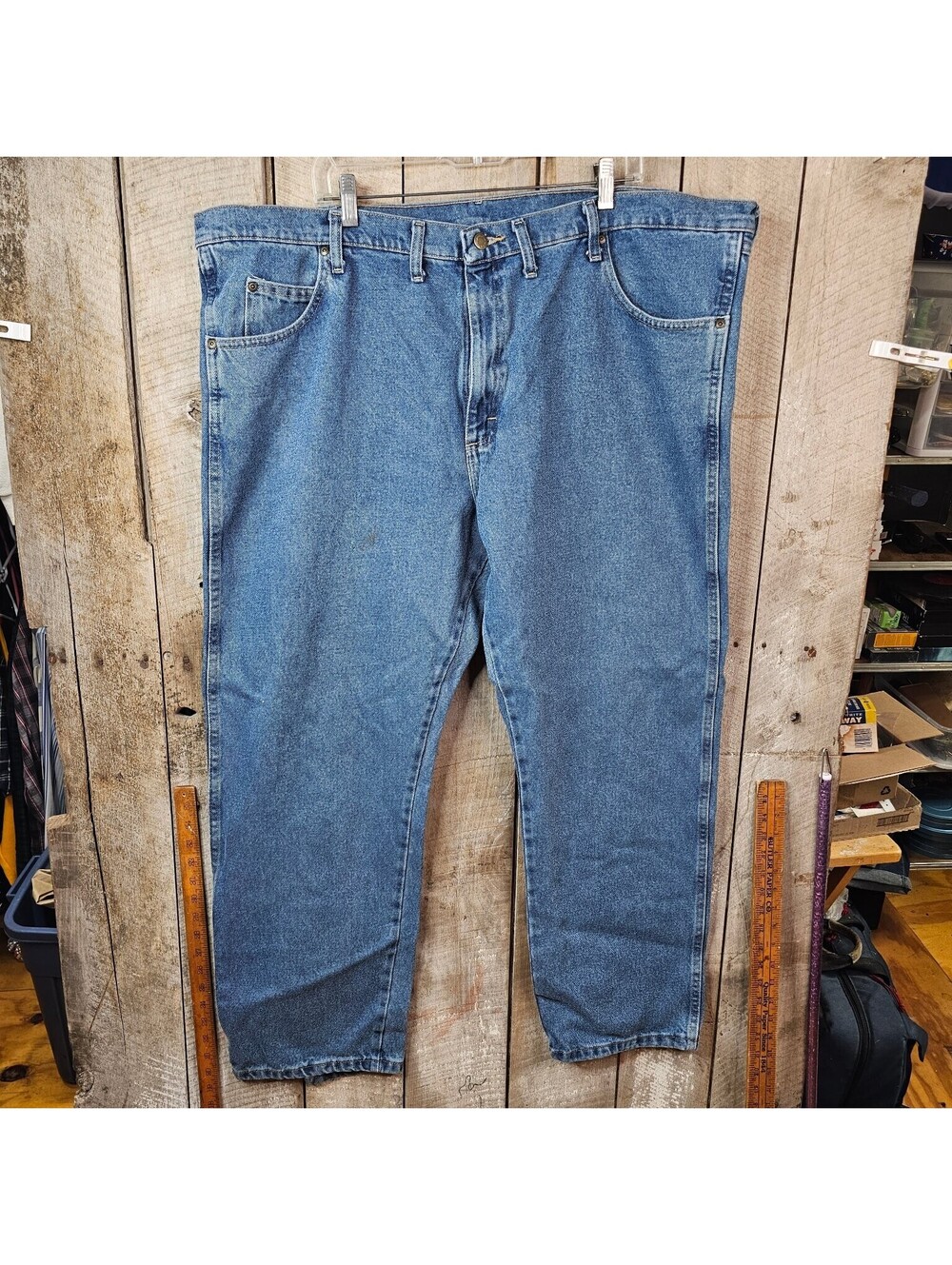 Wrangler Rugged Wear Men's Jeans Size 46x30 Blue Relaxed Fit Straight Leg Cotton